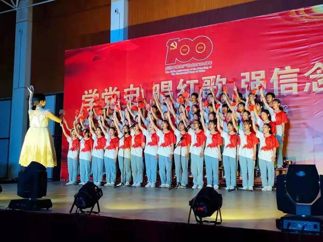 宜宾市组团参加第三届天府科技云服务大会 众多科创项目亮相大会